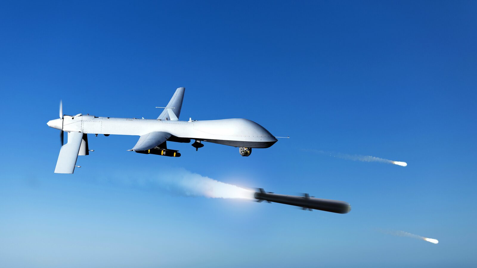 Drone affyrer missil (illustration)